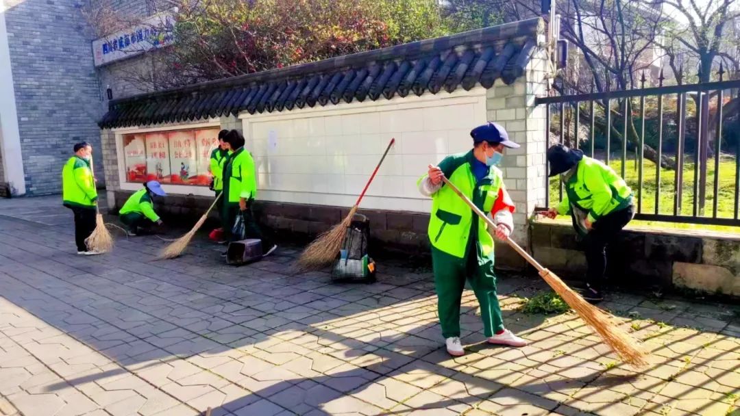 成都马拉松补给接地气_成都双遗马拉松_马拉松比赛成都