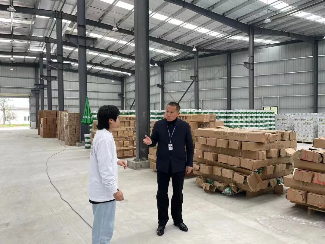 成都马拉松补给接地气_马拉松比赛成都_成都双遗马拉松
