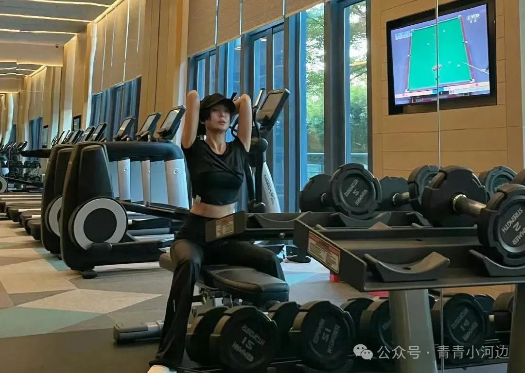 健身秦岚小说_秦岚明星健身房_秦岚健身