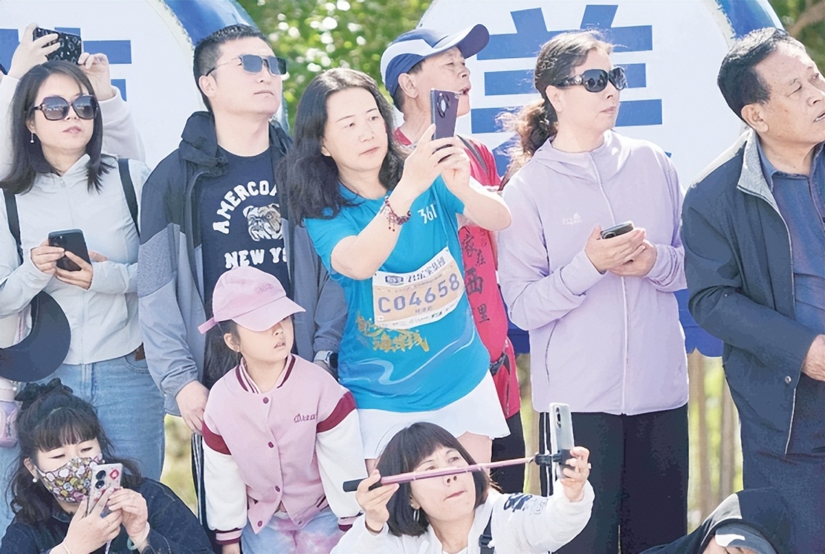 马拉松秦皇岛第一名_马拉松秦皇岛2024_秦皇岛马拉松